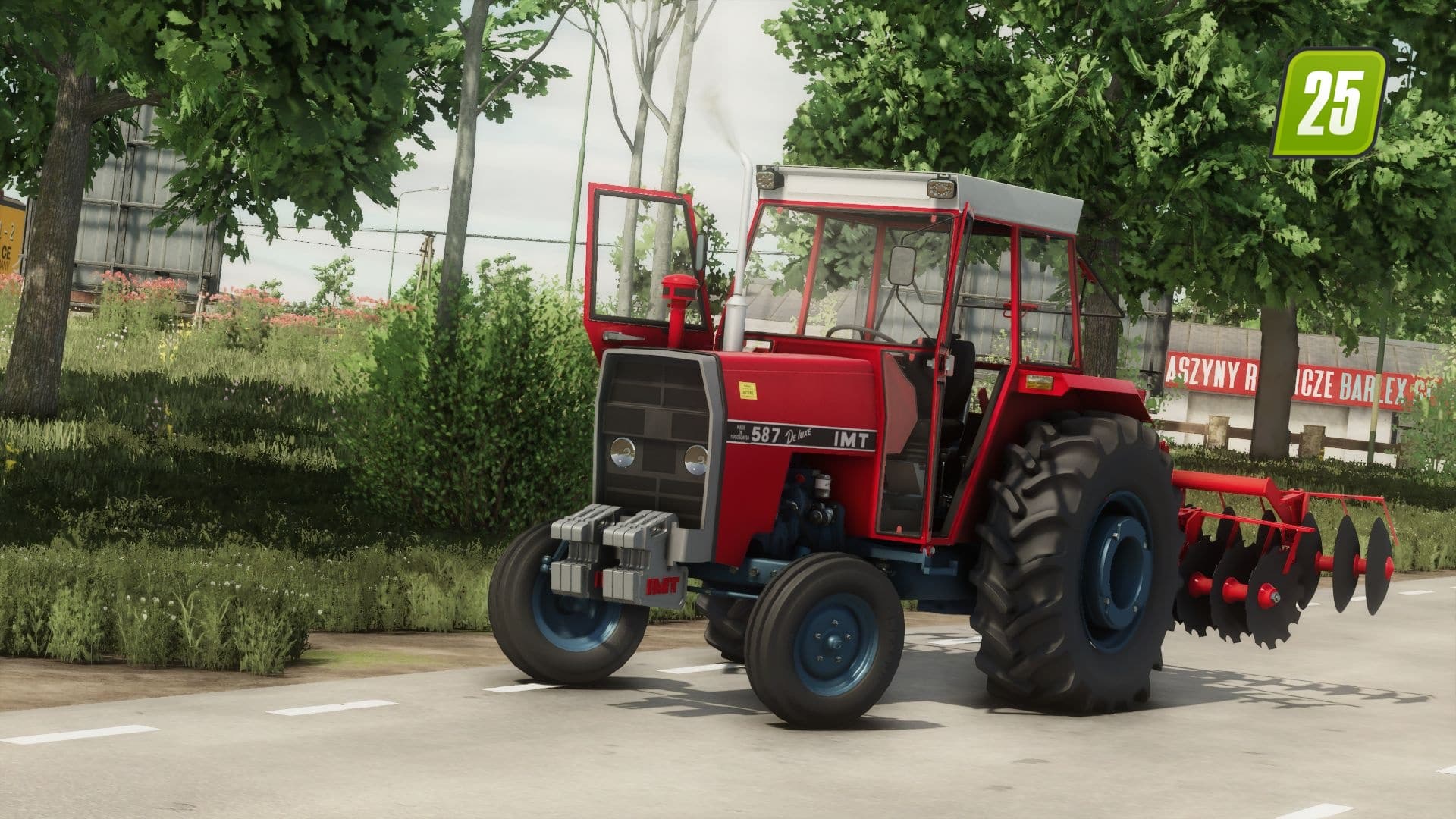 IMT 577 DeLuxe & Old